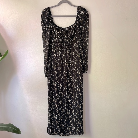 REFORMATION Wrenn Cutout Ruched
Floral-Print Georgette Midi Dress - Picture 3 of 15